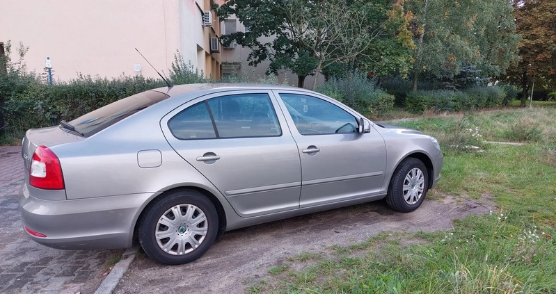 Skoda Octavia cena 17700 przebieg: 258000, rok produkcji 2010 z Góra małe 7